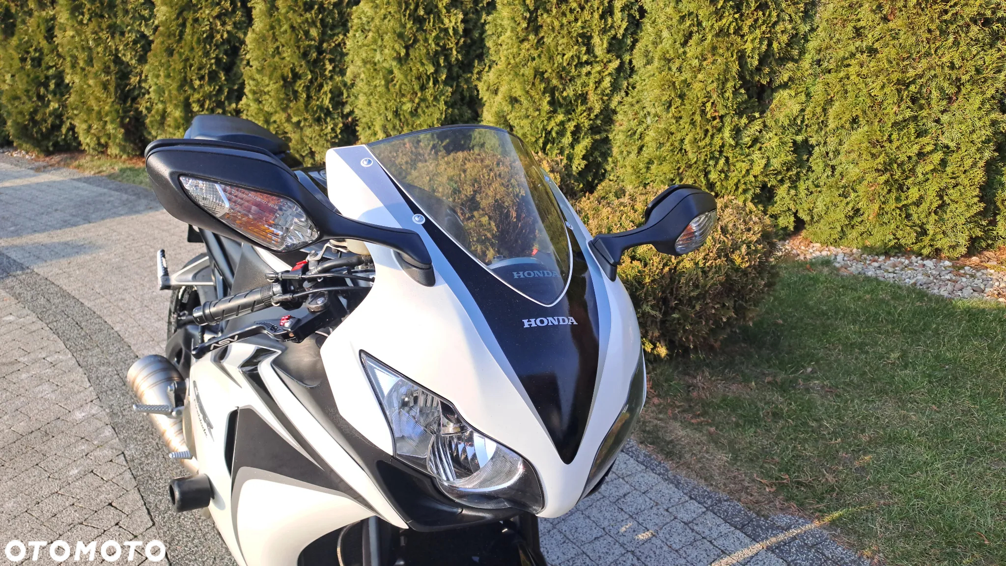 Honda CBR - 7