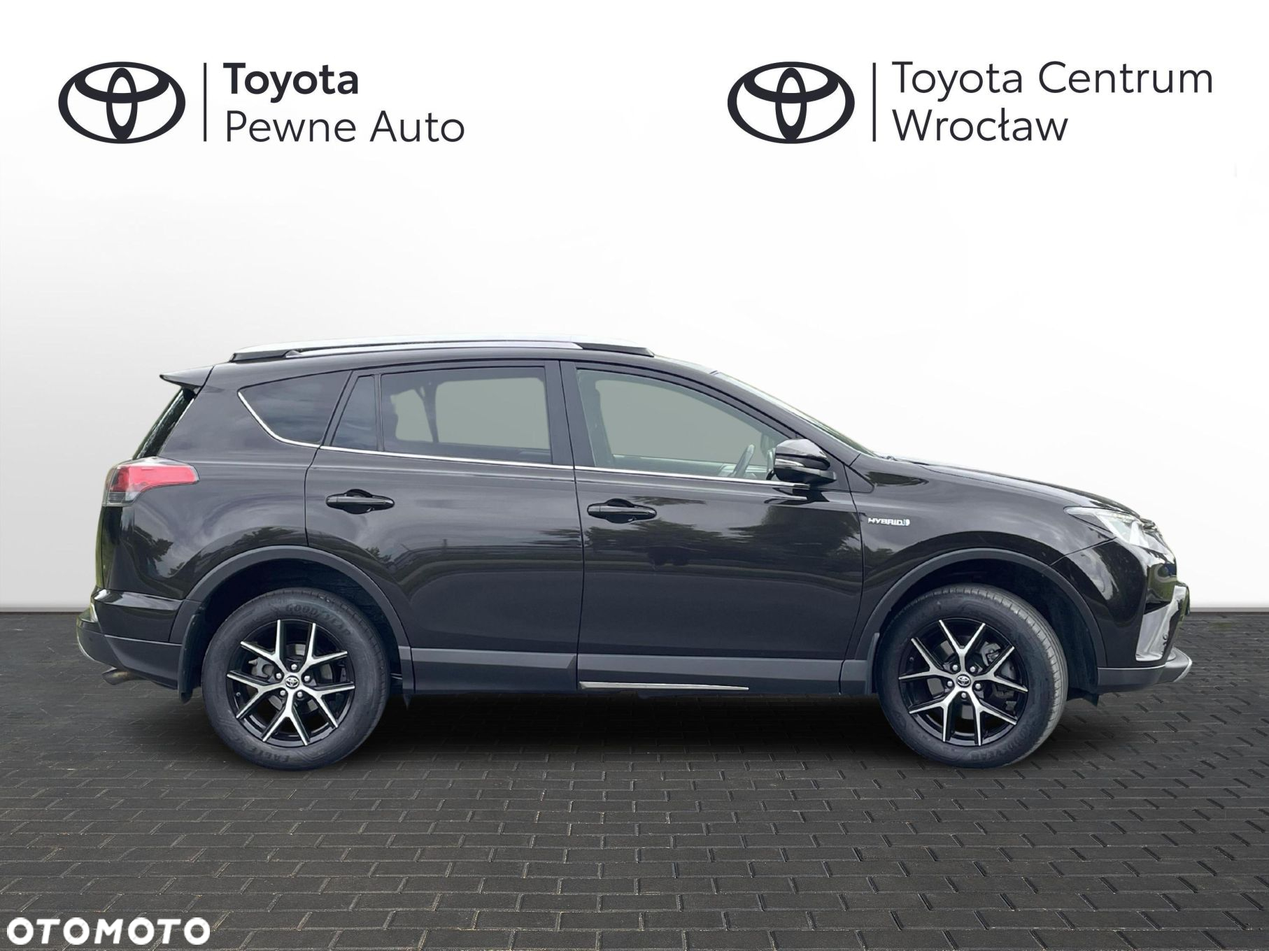 Toyota RAV4 - 6