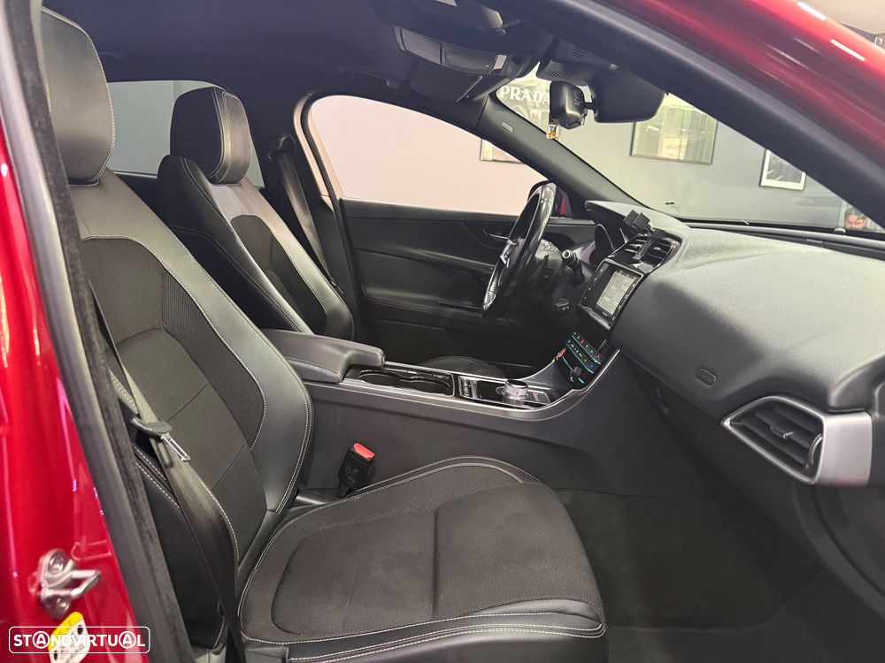 Jaguar XE E-Performance Aut. R-Sport - 28