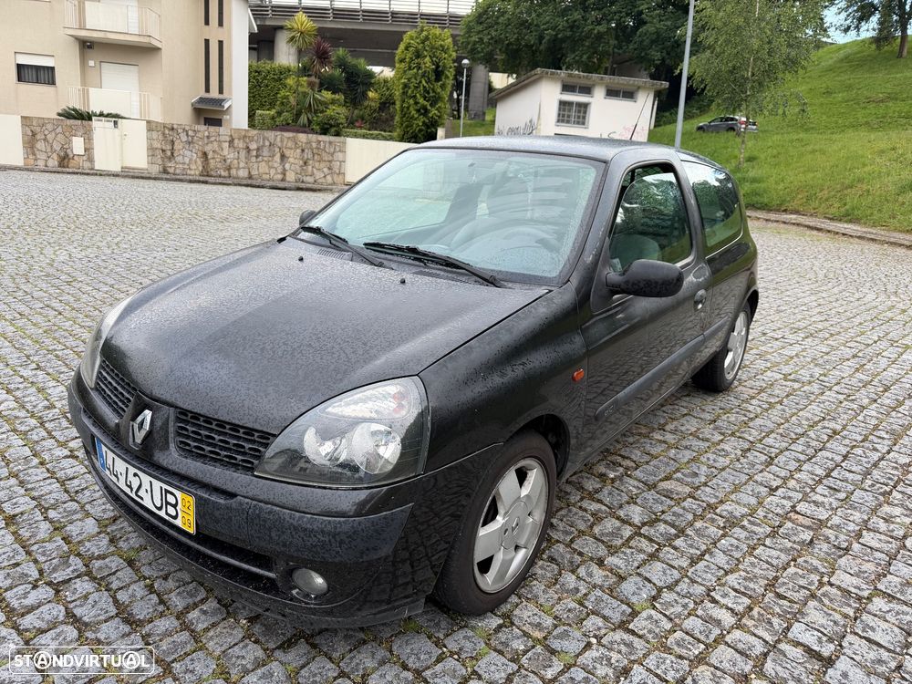 Renault Clio 1.5 dCi Authentique - 1