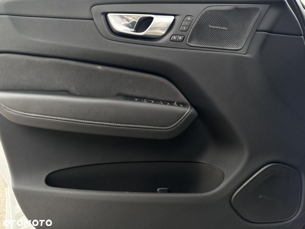 Volvo XC 60 - 14