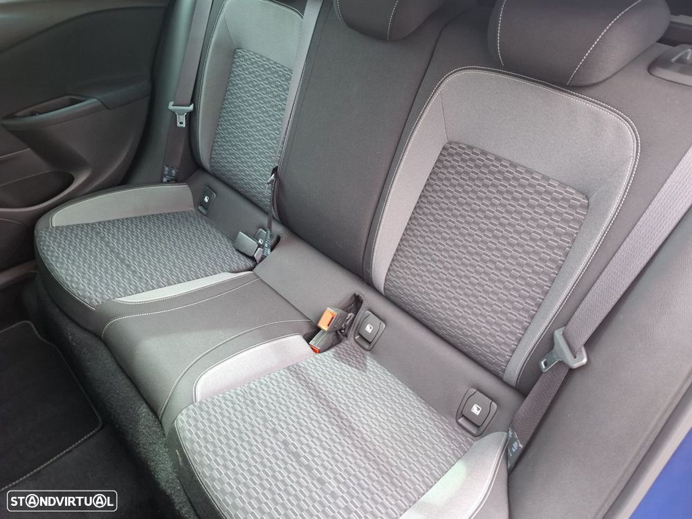 Opel Astra Sports Tourer 1.2 T Design & Tech S/S - 19