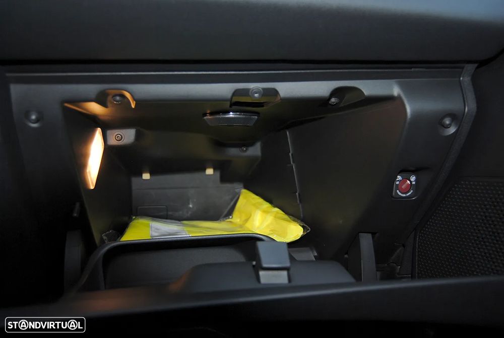 Peugeot 208 155 THP Allure - 34