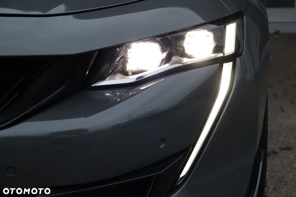 Peugeot 508 Plug-In Hybrid SPORT ENGINEERED - 24