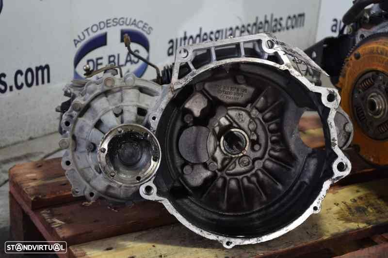 CAIXA DE VELOCIDADES SEAT CORDOBA BERLINA 6K2 REF. DFW - 1
