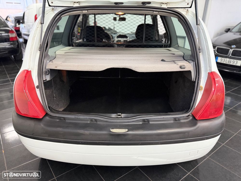 Renault Clio 1.9 D - 7