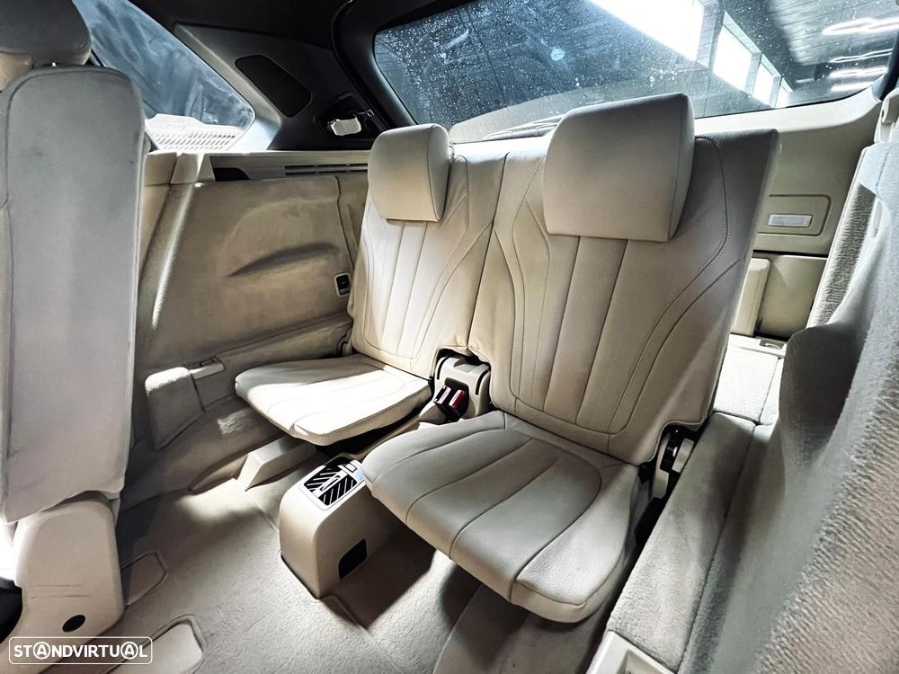 BMW X5 25 d sDrive Pack M - 39