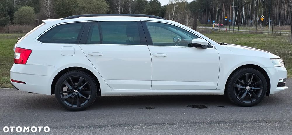 Skoda Octavia 1.6 TDI SCR Style DSG - 5