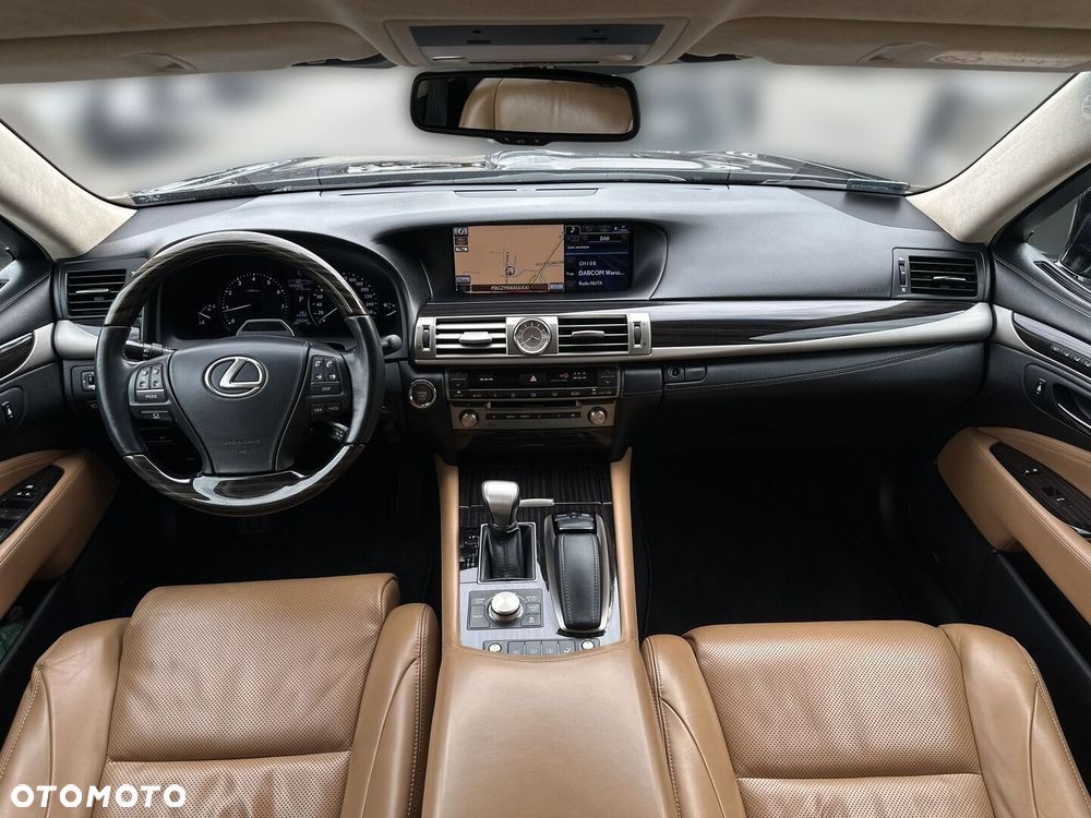 Lexus LS 460 Elite AWD - 3