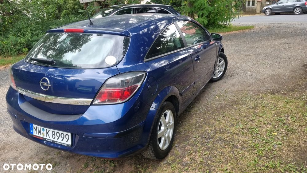 Opel Astra 1.4 GL - 11