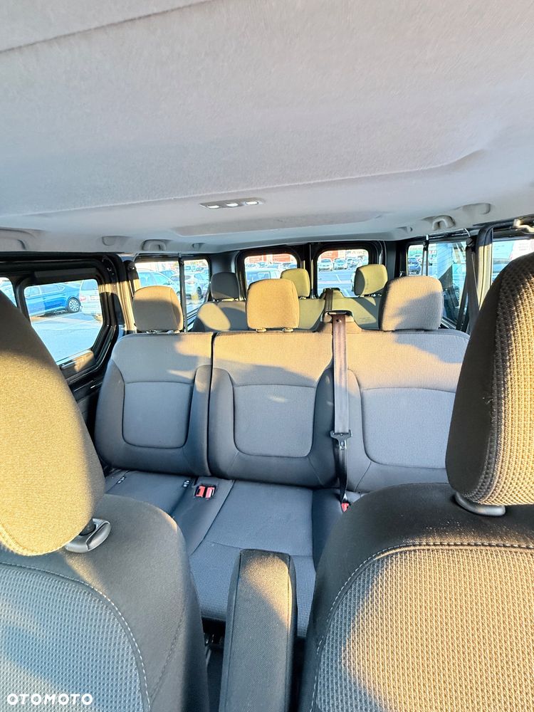 Renault Trafic - 17