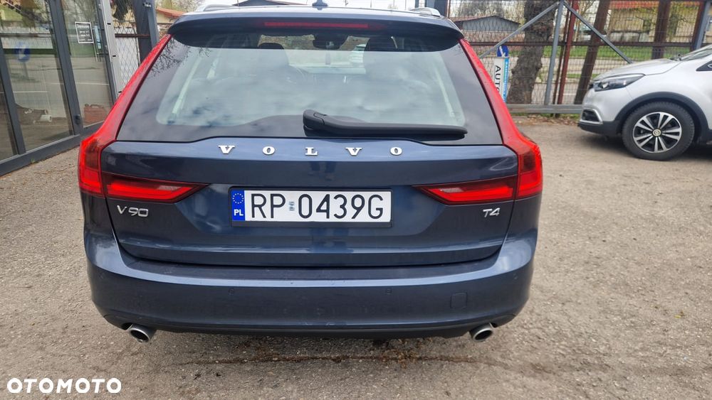 Volvo V90 - 4