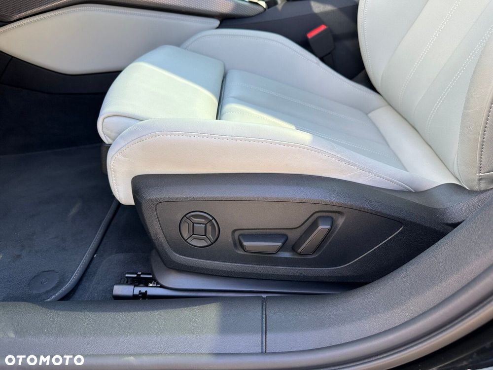Audi A6 Avant - 15