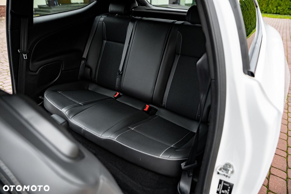 Opel Astra IV GTC OPC - 31