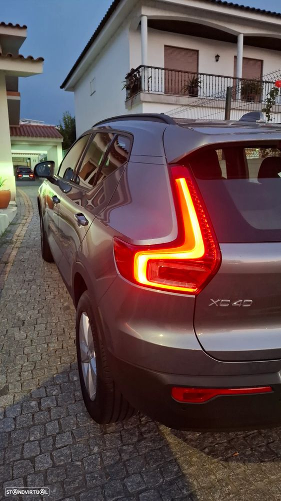 Volvo XC 40 1.5 T3 Tech Edition - 21