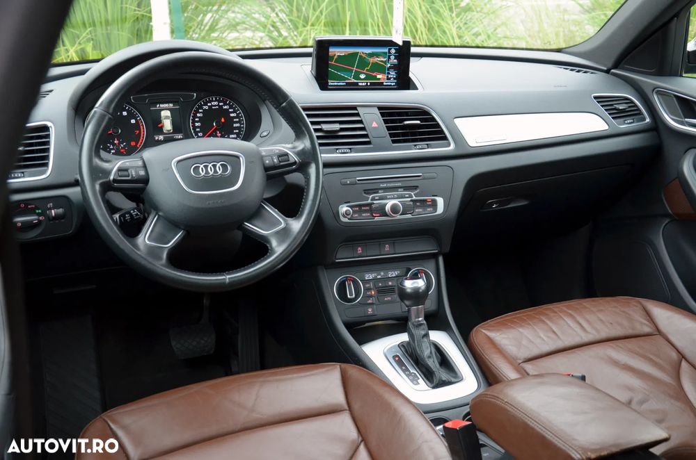 Audi Q3 2.0 TFSI Quattro Stronic Design - 18