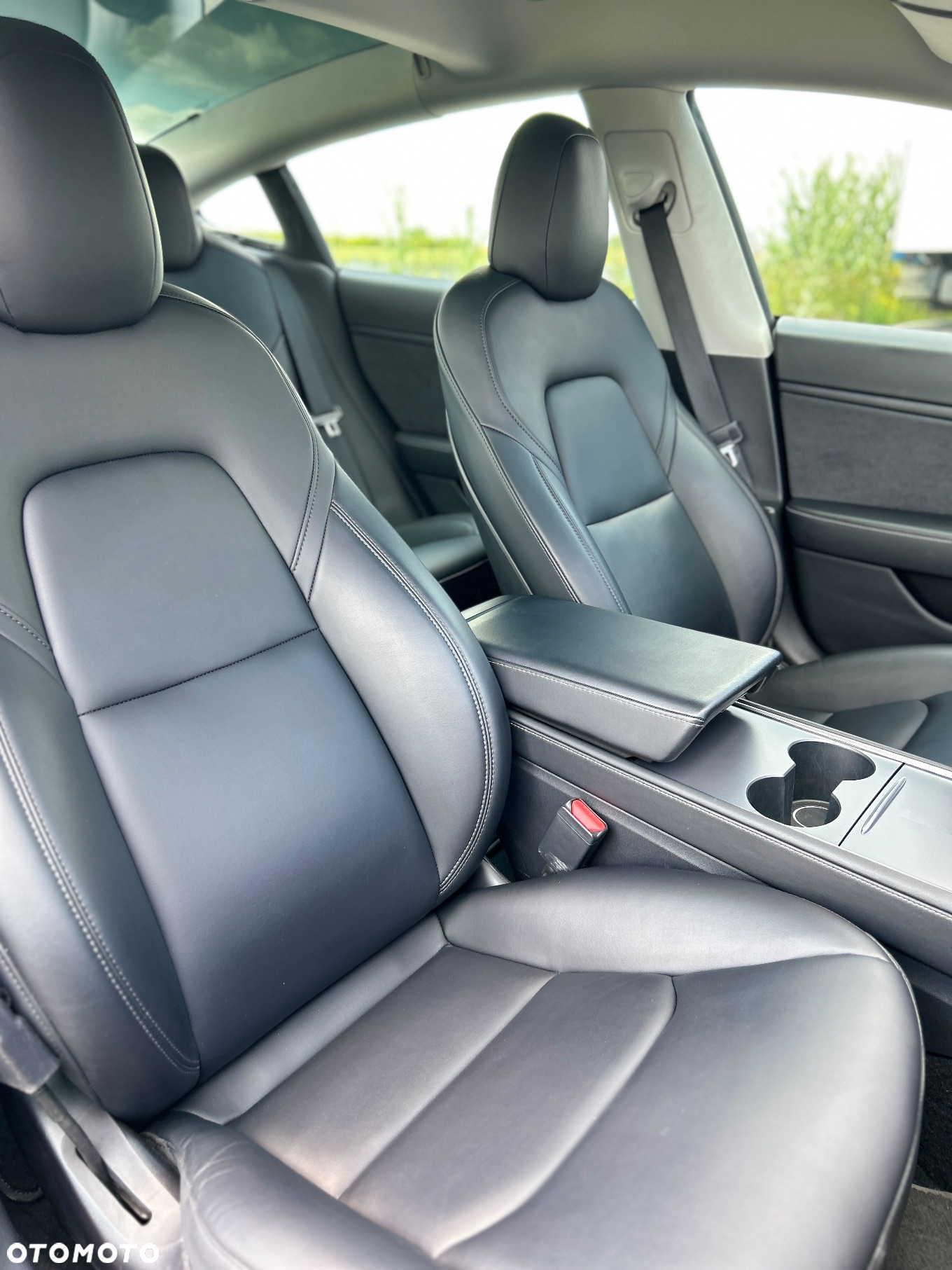 Tesla Model 3 Langstreckenbatterie Allradantrieb Dual Motor - 18