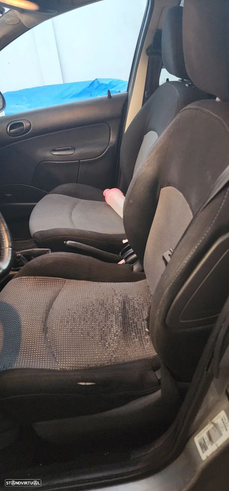Peugeot 206 1.4 HDi XT - 6