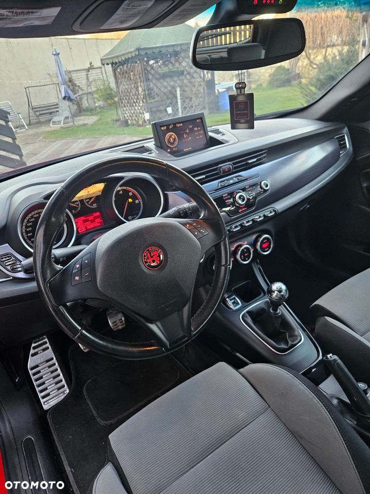 Alfa Romeo Giulietta - 6