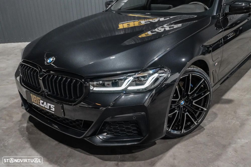 BMW 530 e Pack Desportivo M - 33
