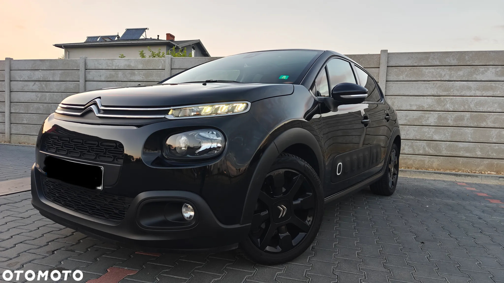 Citroën C3 1.2 PureTech GPF Shine - 10