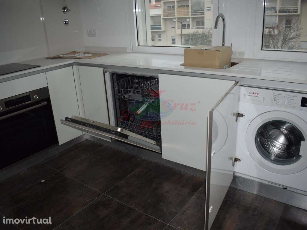 T3 - Bairro de S. Miguel - Grande imagem: 2/17