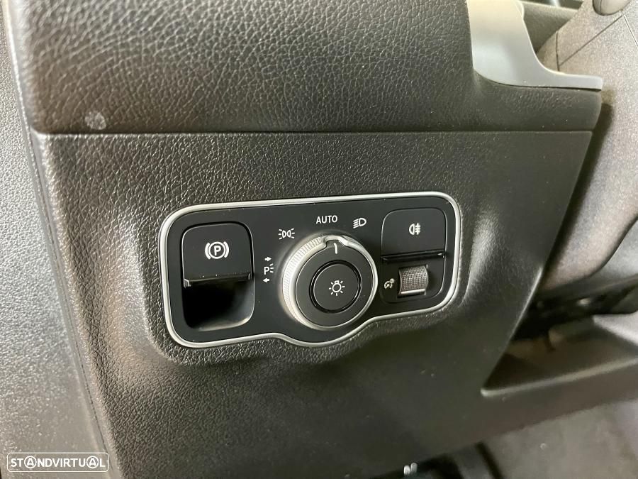 Mercedes-Benz EQB 300 4Matic Progressive - 15