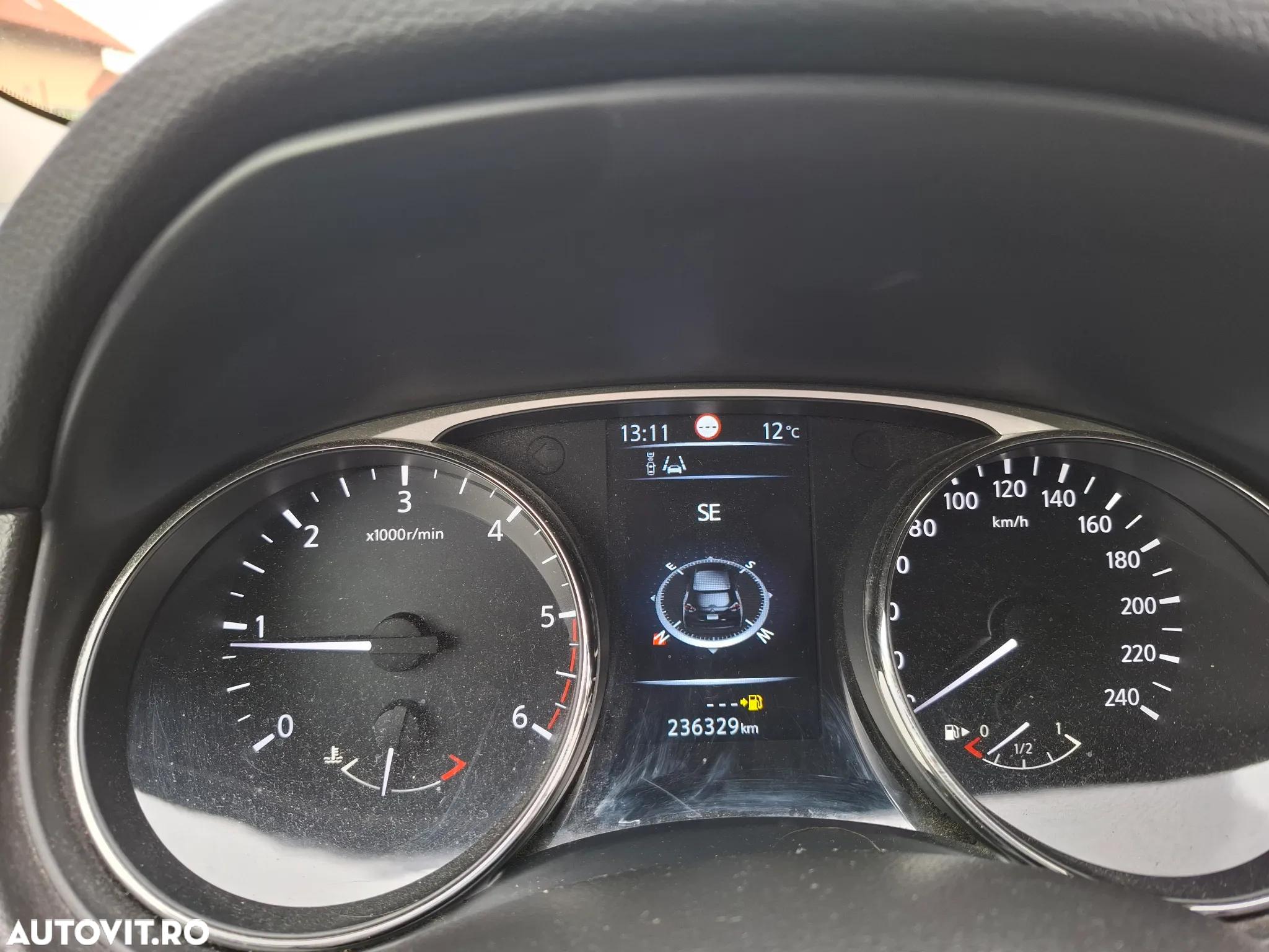 Nissan X-Trail 1.6L dCI Start/Stop Tekna - 4