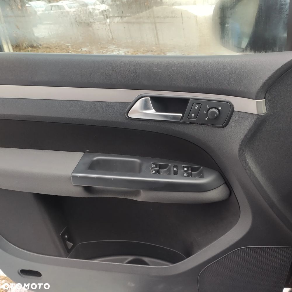 Volkswagen Touran 1.9 TDI DPF Freestyle - 5