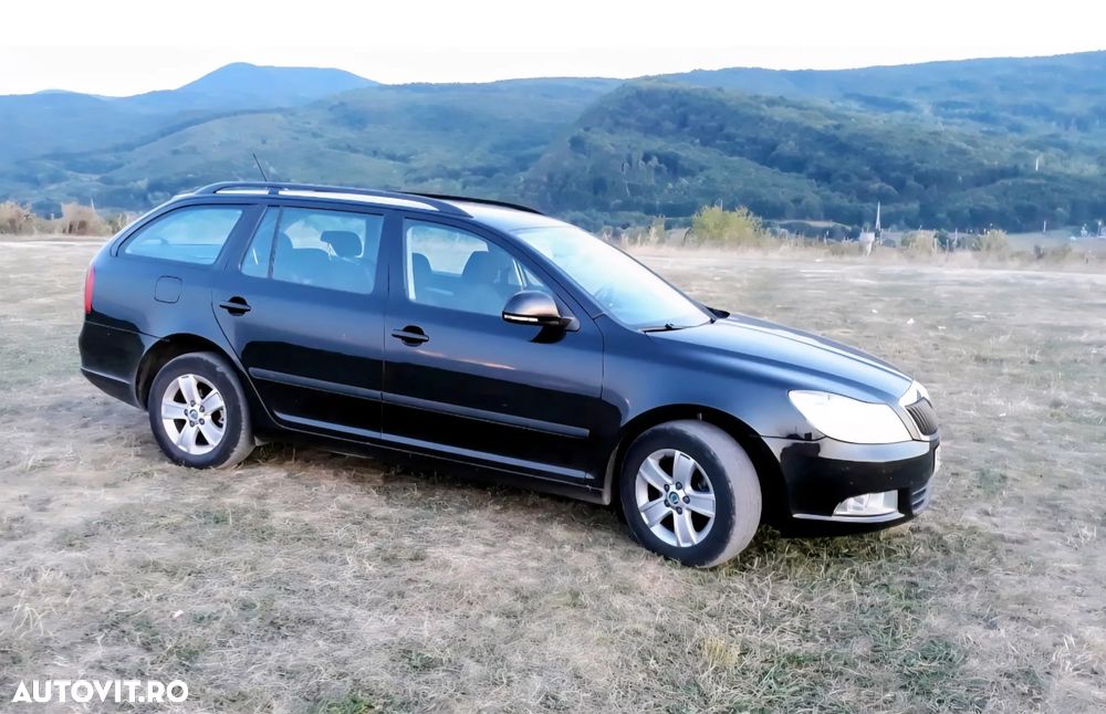 Skoda Octavia Combi 1.6 TDI DPF GreenLine - 6