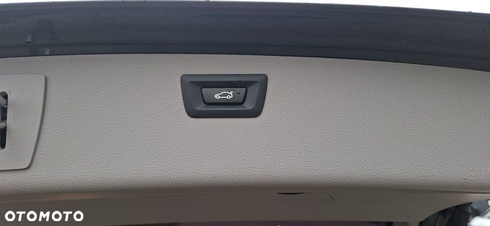 BMW Seria 3 318d - 31