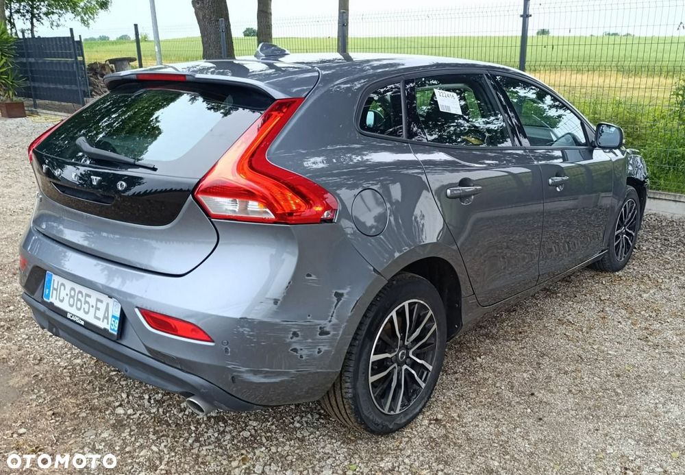Volvo V40 - 4