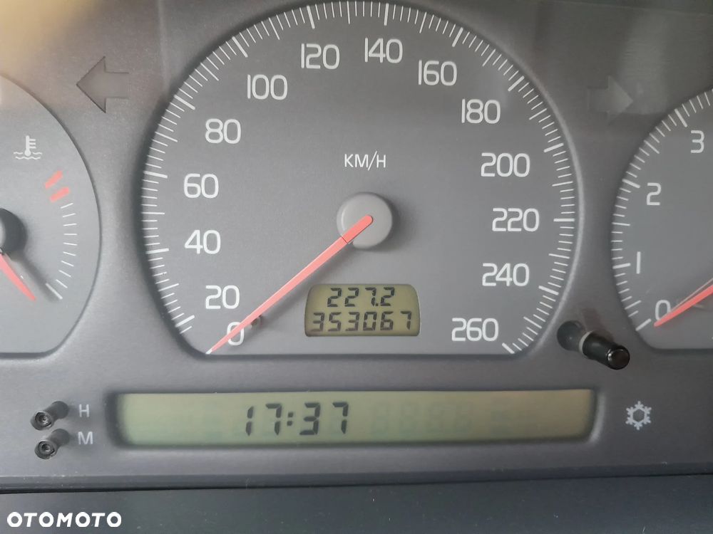 Volvo C70 - 14