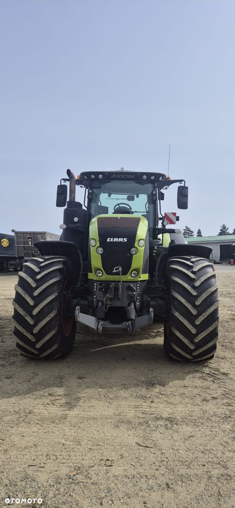 Claas Axion 960 - 13