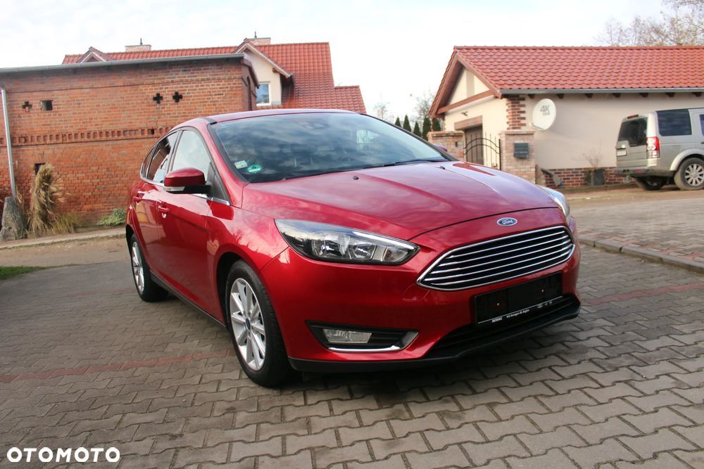 Ford Focus 1.0 EcoBoost Titanium - 1