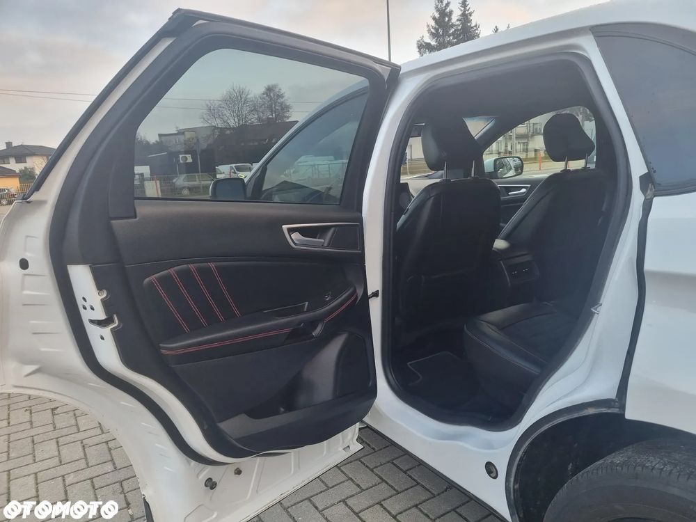 Ford Edge - 17