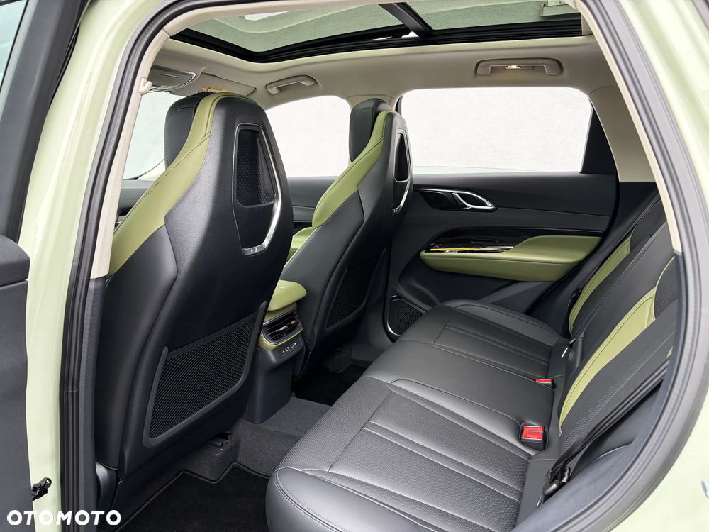 Hongqi HS3 1.5T FWD - 29