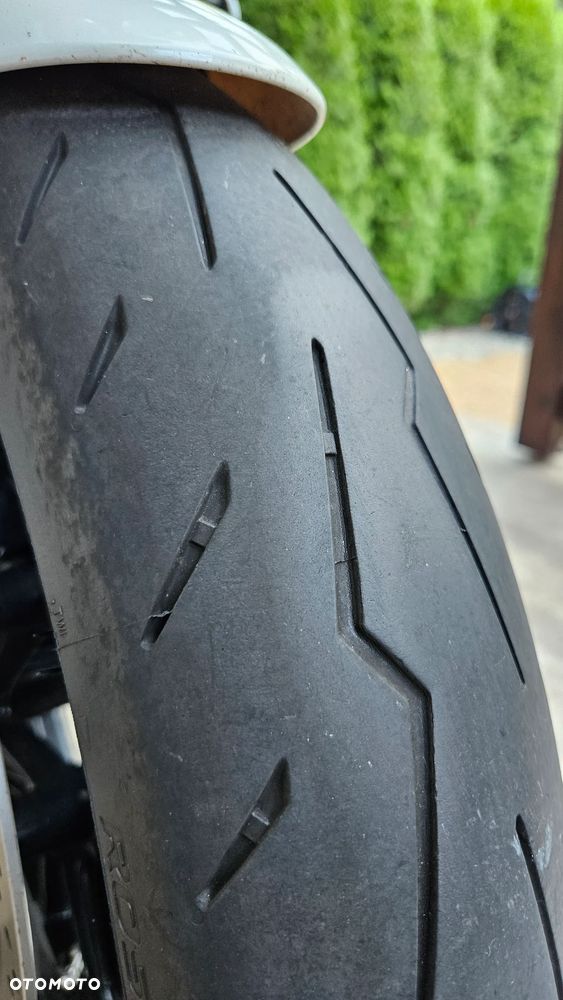 Triumph Speed Triple - 19
