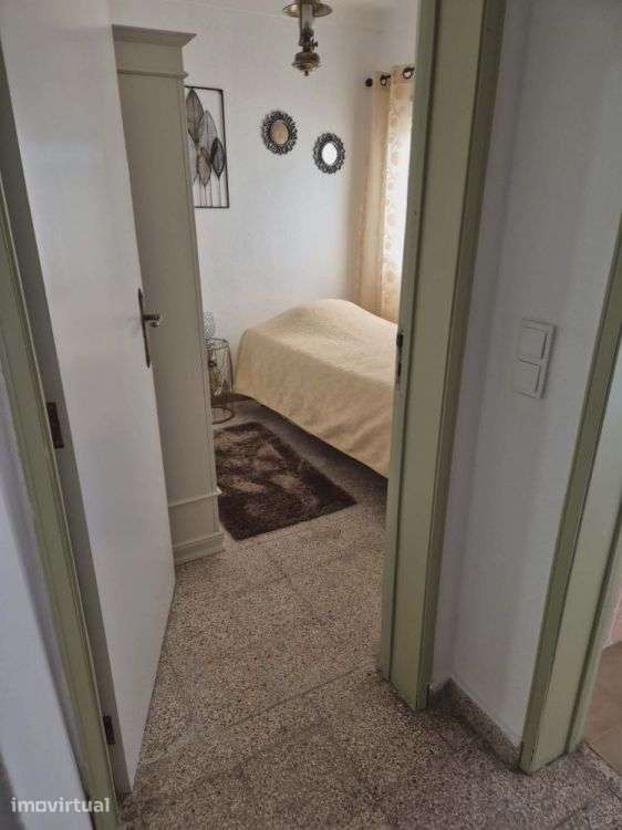 Moradia com 2 habitações + terraço com vista no centro da vila - Grande imagem: 5/17