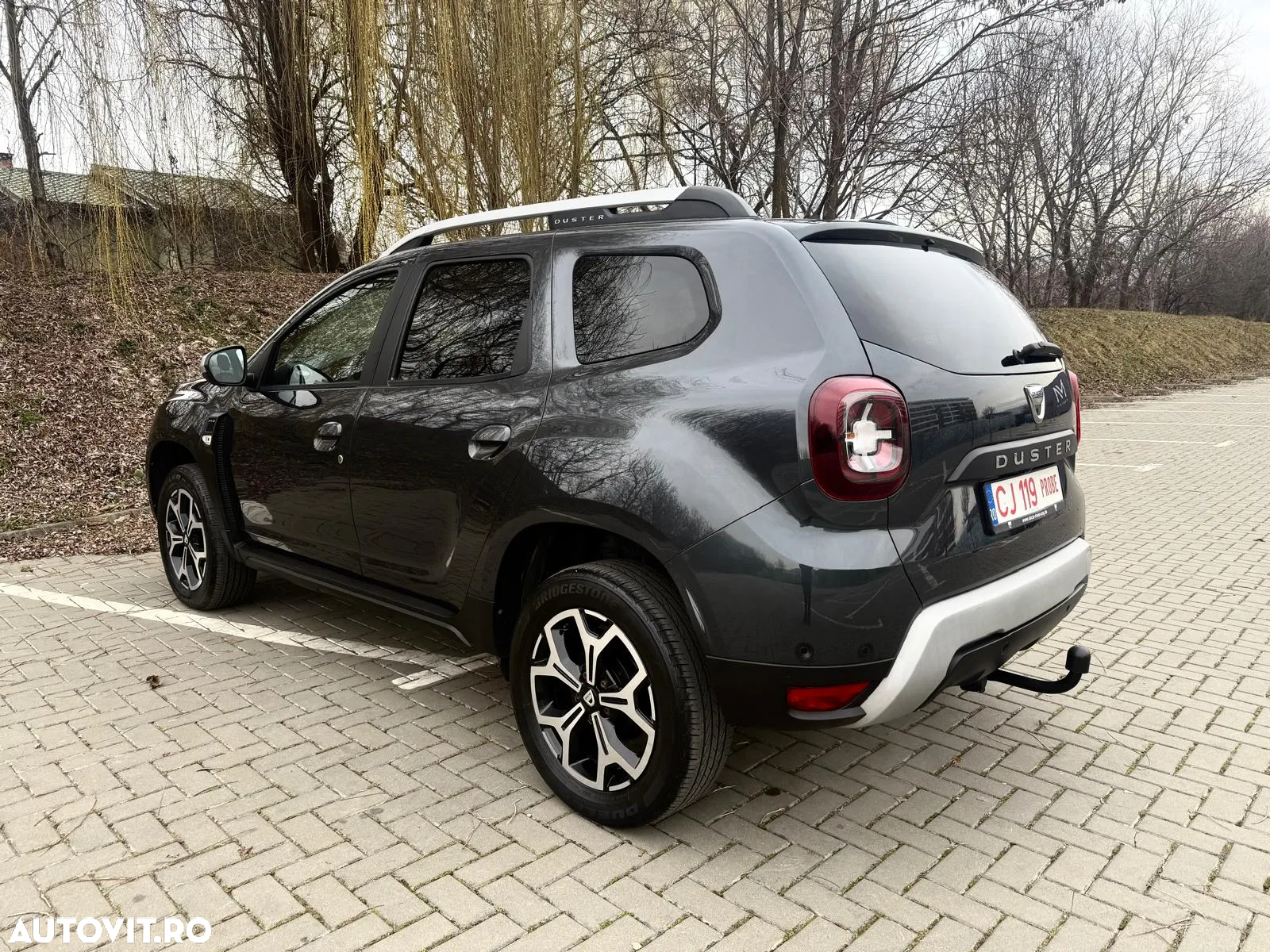 Dacia Duster 1.6 SCe 4WD Prestige jante 17" - 5