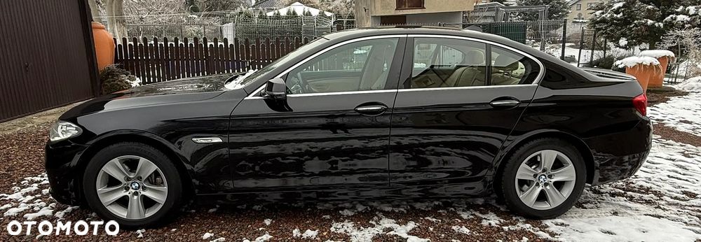 BMW Seria 5 525d - 1