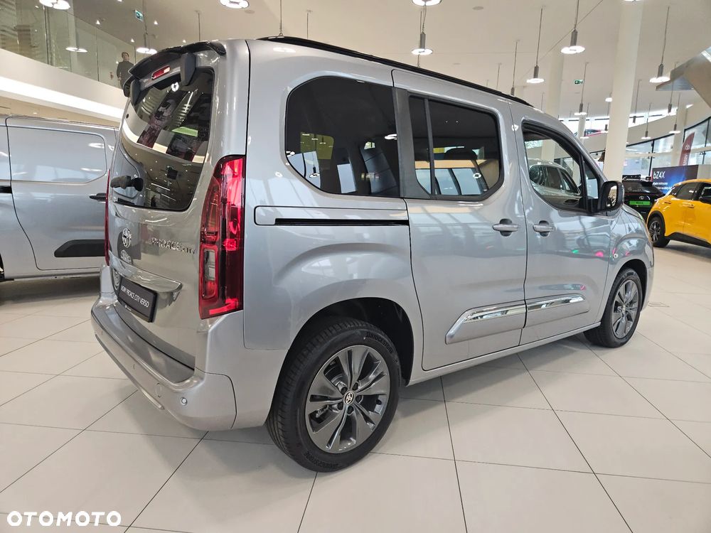 Toyota Proace City Verso 1.5 D-4D Family - 3