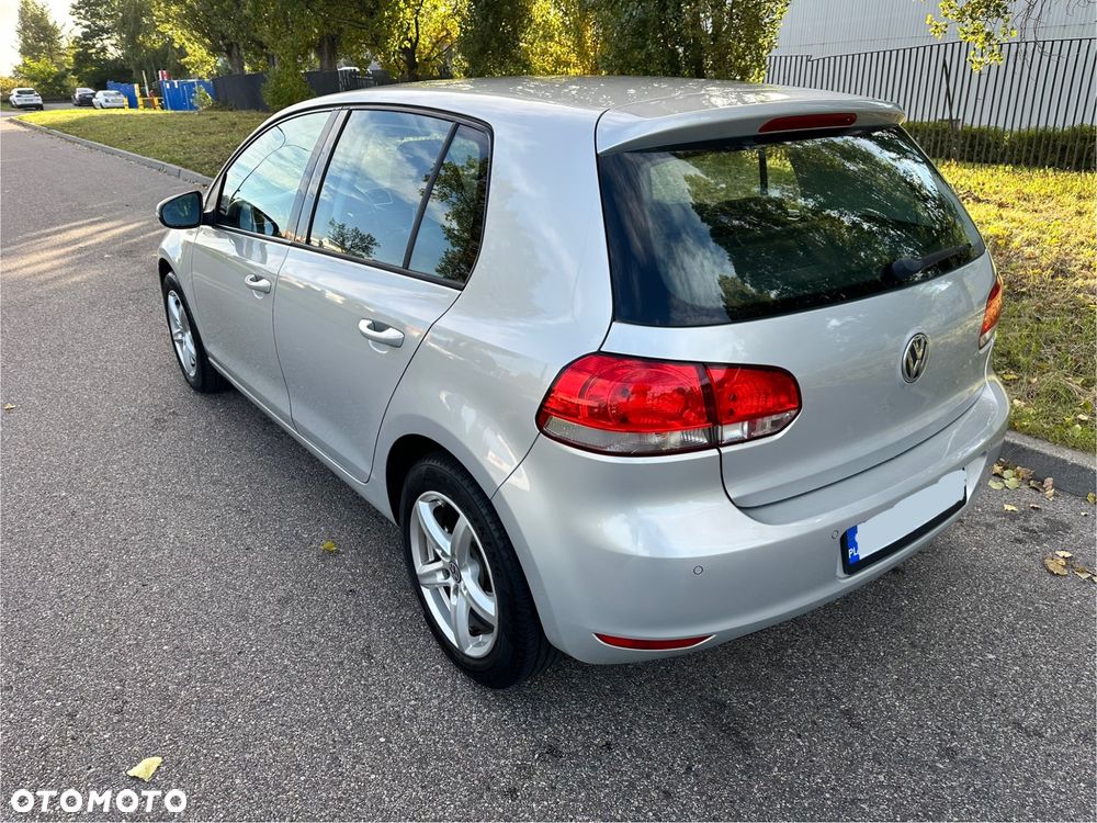 Volkswagen Golf VI 1.6 Comfortline - 4