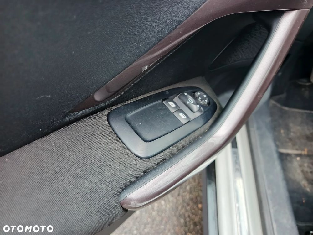 Peugeot 2008 PureTech 82 Style - 13