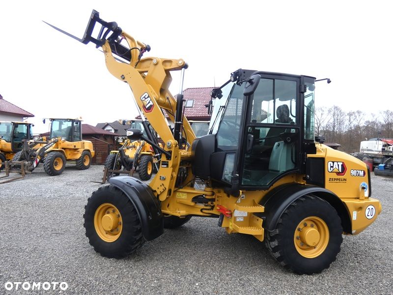Caterpillar CAT 907M Z Niemiec / 2021r / Pełny Serwis / - 40