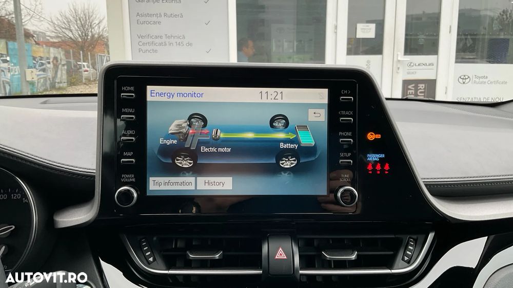 Toyota C-HR 1.8 HSD 122 CP 4x2 CVT Core - 16