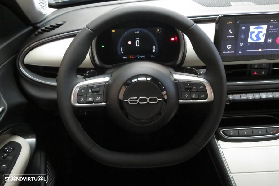 Fiat 600 1.2 Hybrid La Prima - 11