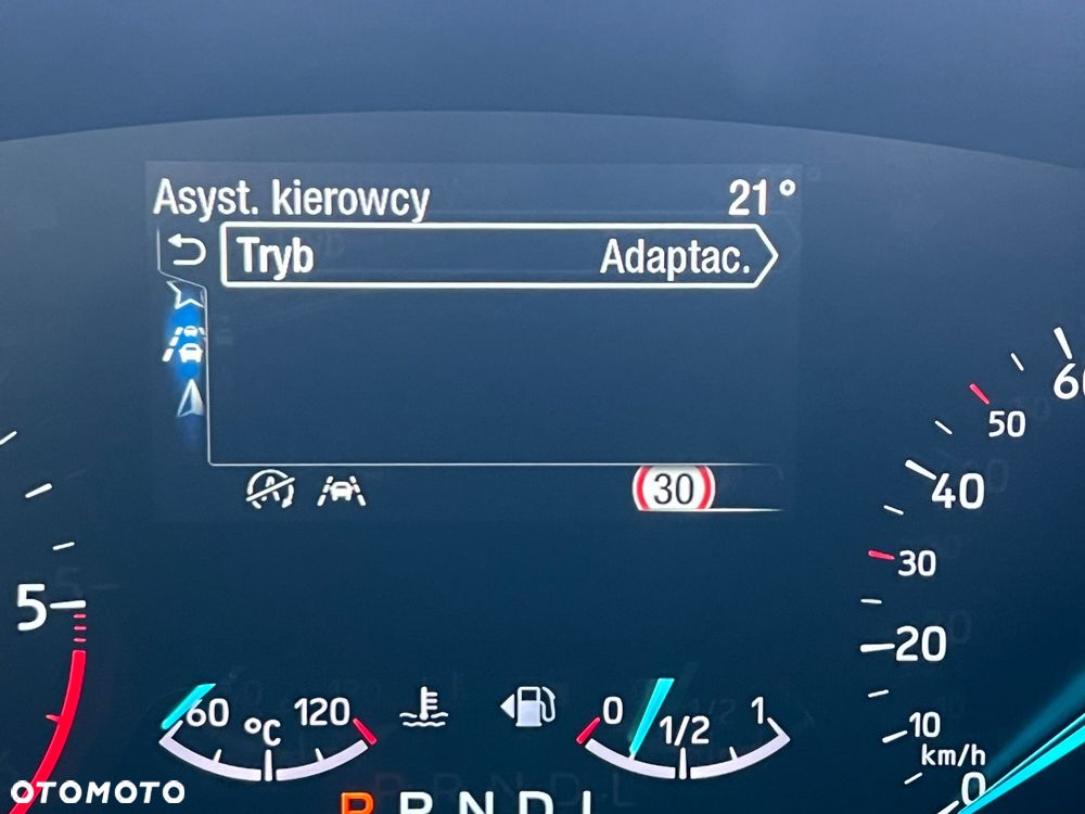 Ford Focus 2.0 EcoBlue Titanium - 28