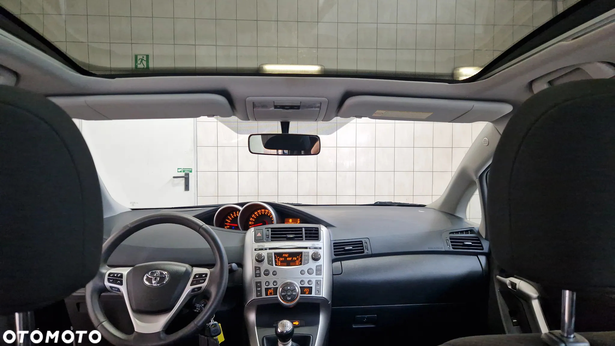 Toyota Verso 1.8 Premium EU5 - 15