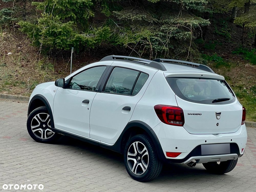 Dacia Sandero Stepway - 12